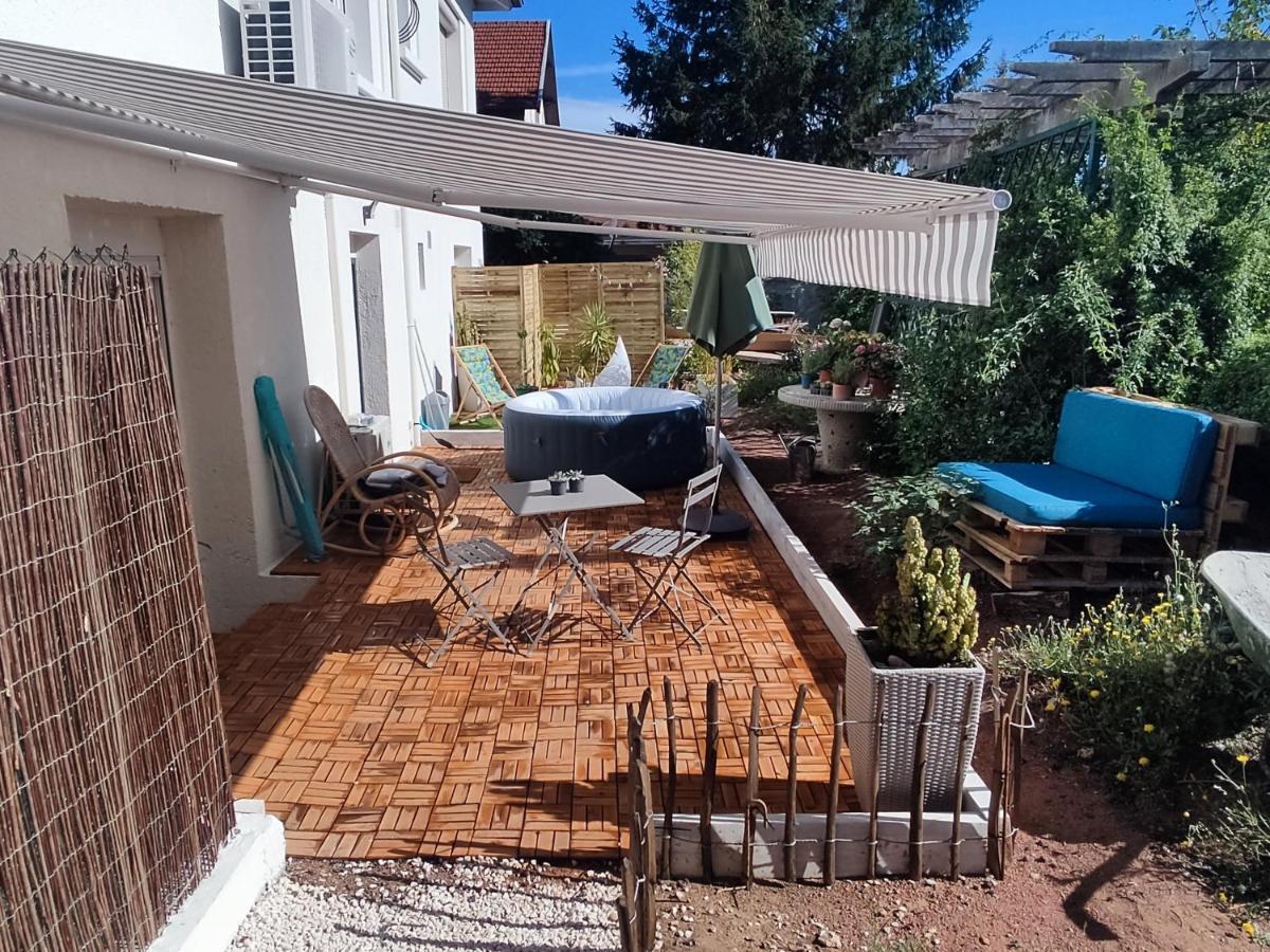 Superbe Appartement Avec Jacuzzi Avec Jardin Prive Λυών Εξωτερικό φωτογραφία