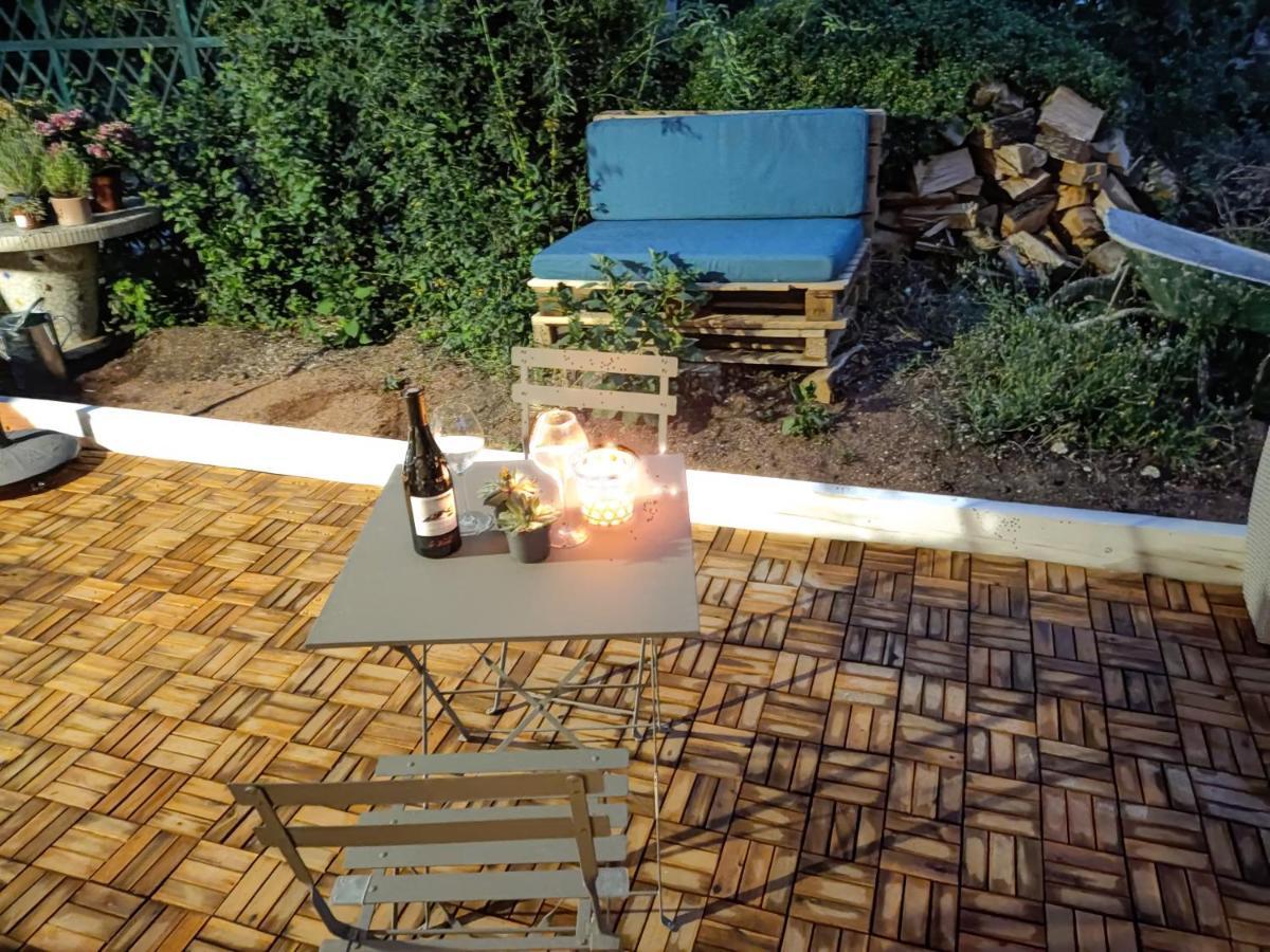 Superbe Appartement Avec Jacuzzi Avec Jardin Prive Λυών Εξωτερικό φωτογραφία